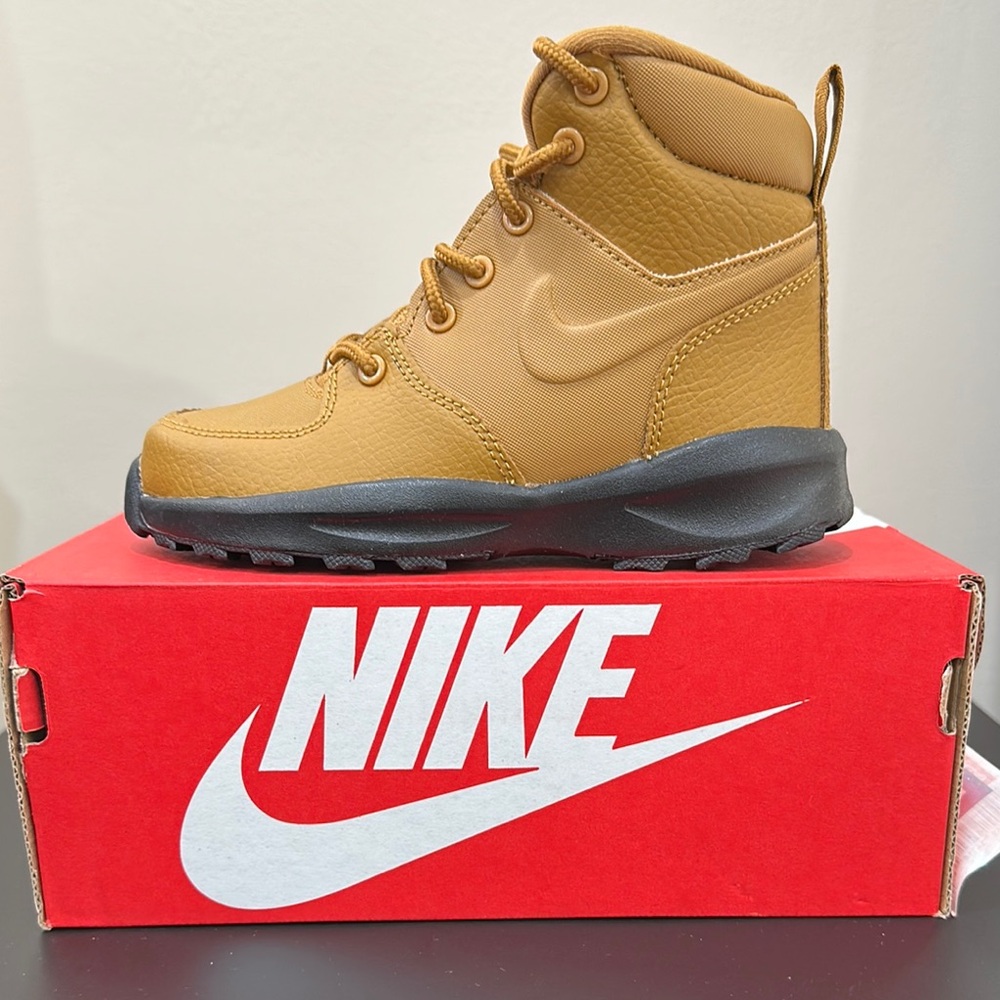 Nike Manoa Kids Boots